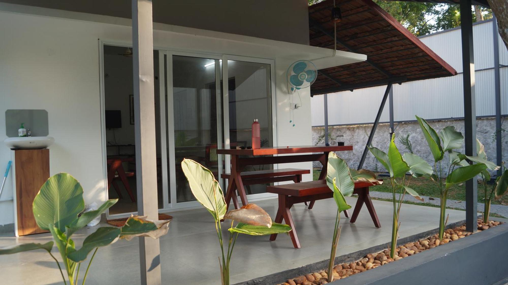 Blue Lake Villa Колам Екстериор снимка